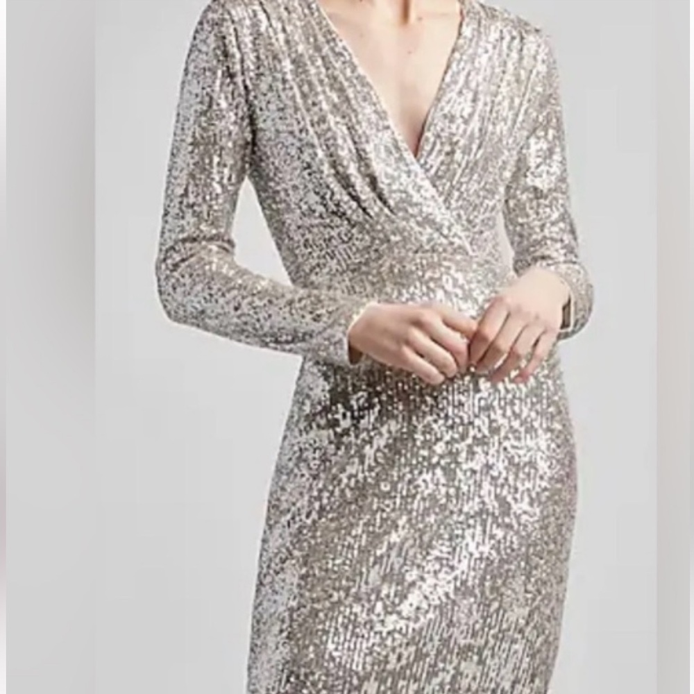 Express sequence dress
